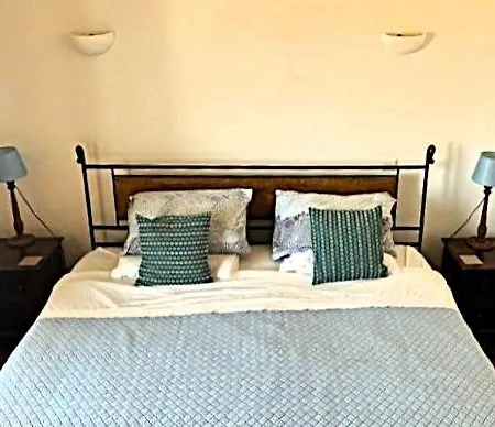 Spacious In D'el Rey 4*
